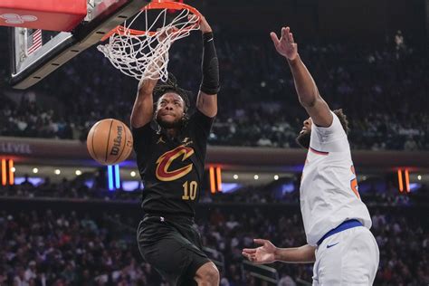 Shots are open vs. Knicks but the Cavs aren’t hitting .